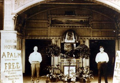 Queen Theatre - Vintage Pic